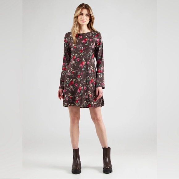 GAP Dresses & Skirts - Gap Brown Floral Wide Sleeve Dress